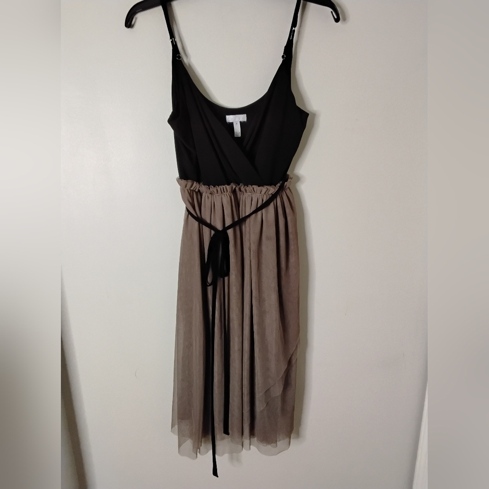 Leith Black and Tan Asymmetrical Dress - Picture 11 of 11